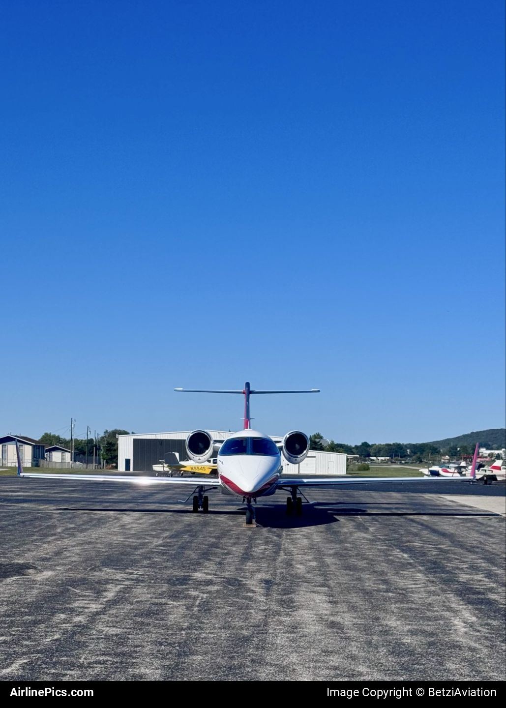 Private Learjet 40/45 - N570AM at ASG