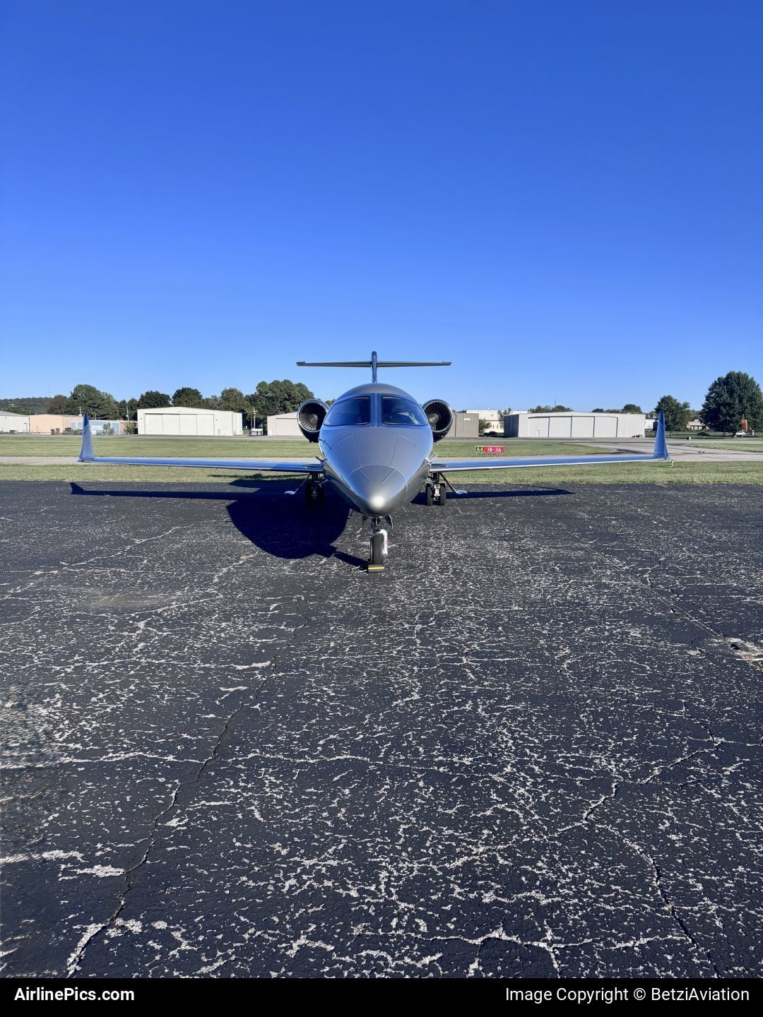 Private Learjet 40/45 - N118RK at ASG