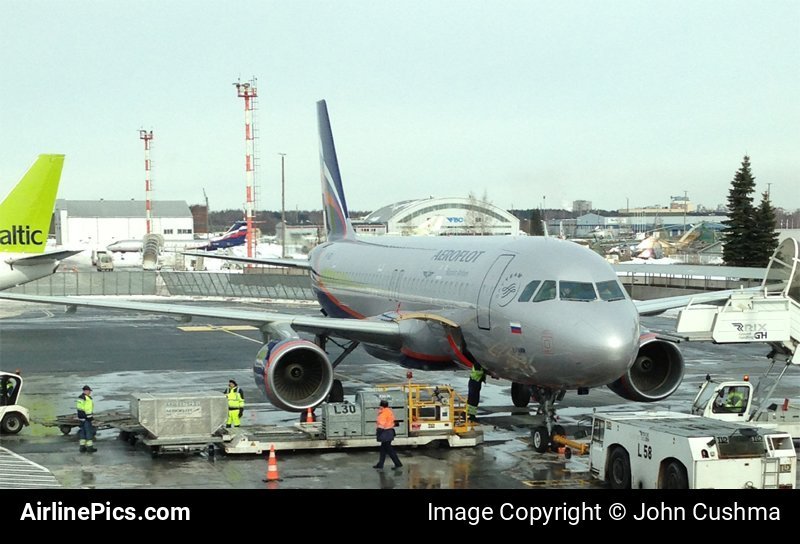 Aeroflot - Russian Airlines Airbus A320 --- (RIX)